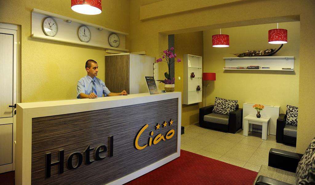 Hotel Ciao Târgu-Mureş インテリア 写真